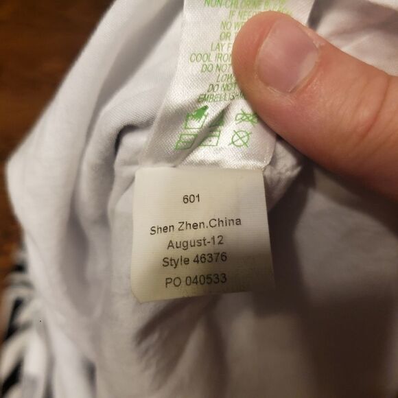 Lilly Pulitzer Forsythia Black White Sneak A Peek - Picture 4 of 5